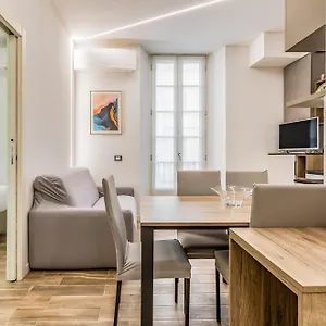 Corso Genova 4pax Wi-fi , Milán Italia